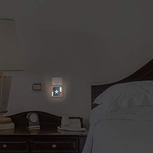 Conecte a luz noturna de LED advertida com o anoitecer para o Sensor Automático Dawn, brilho ajustável, luz quente, luz noturna automática para banheiro, corredor, berçário, quartos - bandeira do Texas