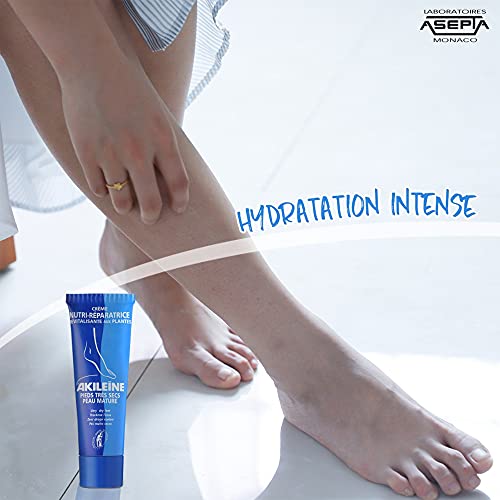 Akileine Nutri Repair Cream para pés secos, saltos rachados e calos - Pequenos, 1,33 oz.