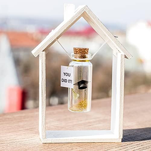 Kseniya revta minúscula mensagem mágica em uma ideia de presente de garrafa - presentes inspiradores elegantes
